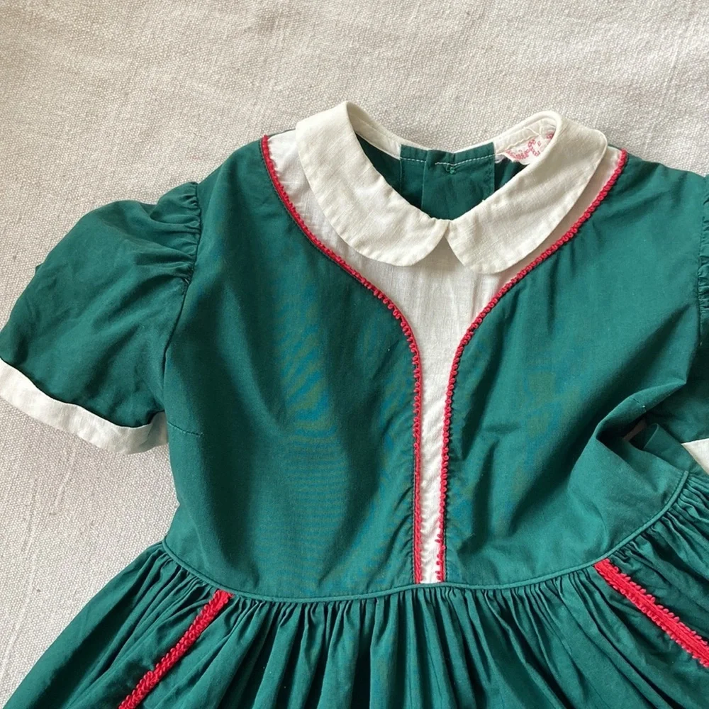 Vintage reposhing this